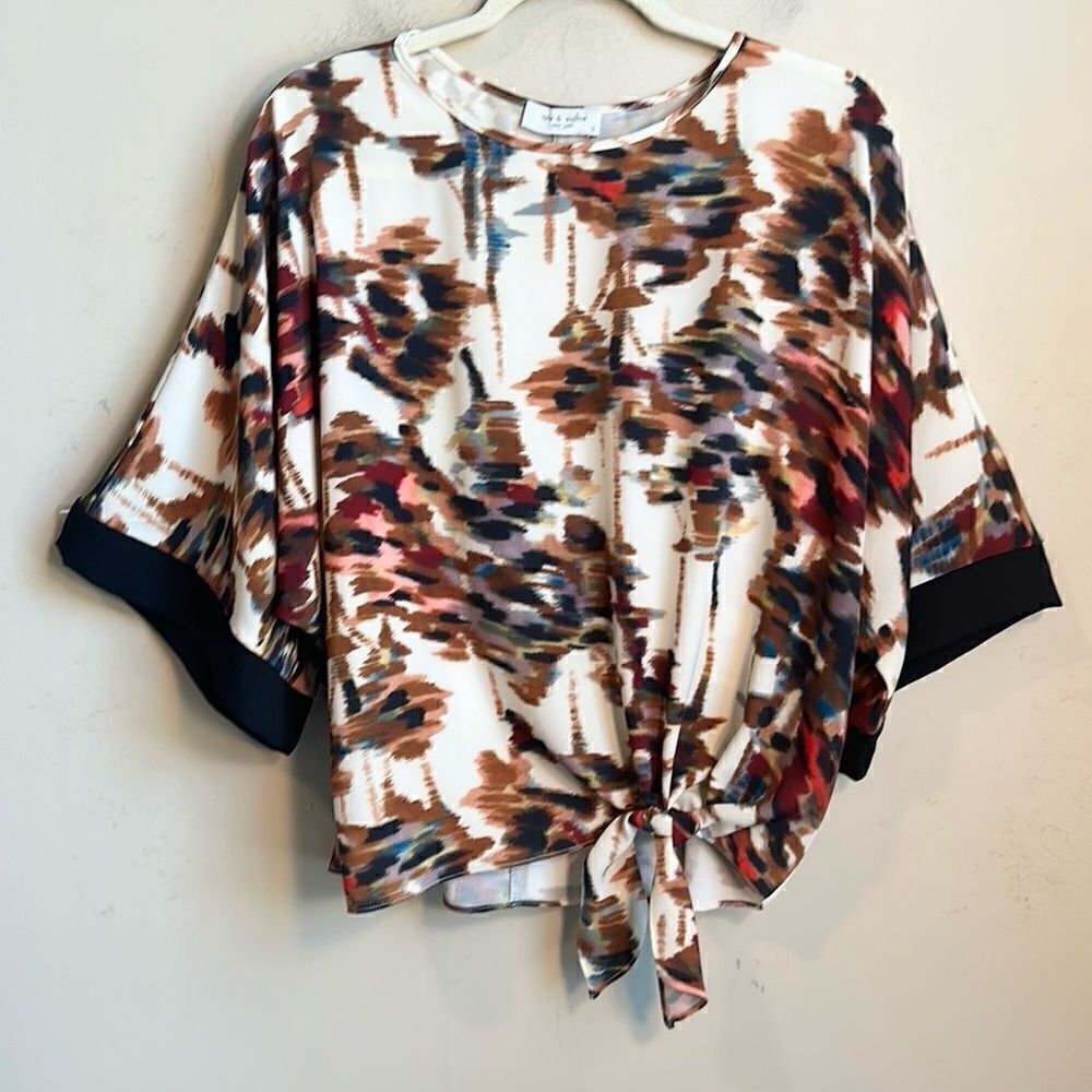 Lola & Sophie Women’s Relaxed Fit Blouse S-M